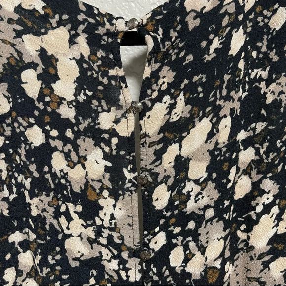 Free People Bell Sleeves Boho Style Floral Romper Small - Picture 8 of 9